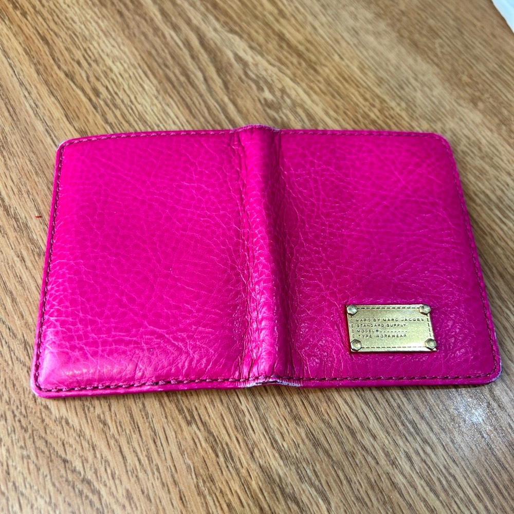Marc by Marc Jacobs Fuchsia Leather Card Holder - Picture 3 of 4